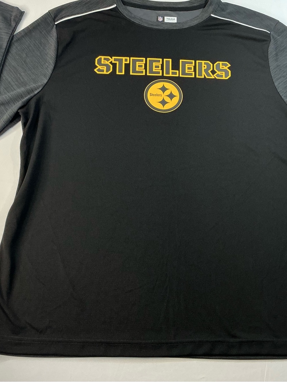 NFL Steelers Black and Yellow Short-Sleeve Tee